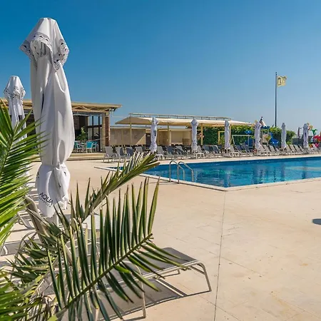Hotell Elektra 4*