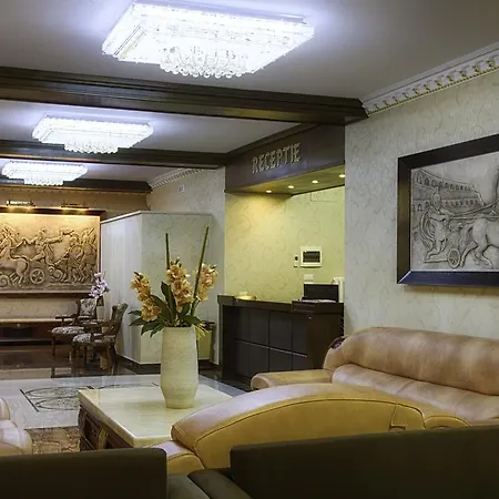 Hotell Elektra 4*